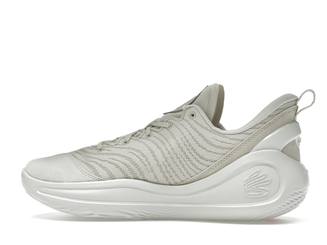 Vue 20 de Under Armour Curry Flow 12 STRN