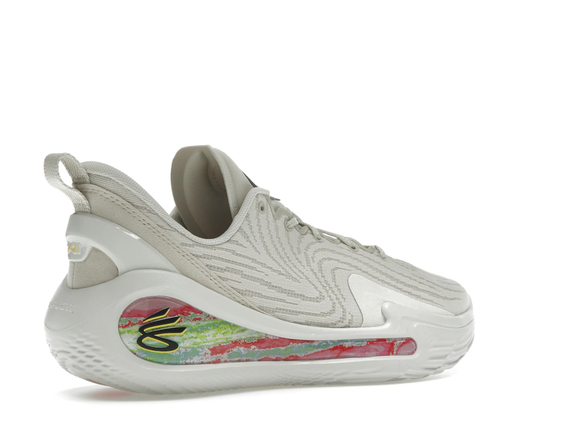 Vue 33 de Under Armour Curry Flow 12 STRN