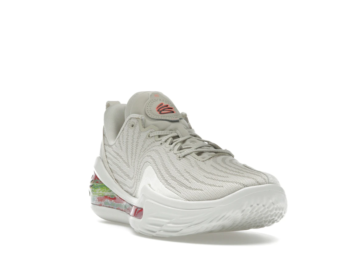 Vue 7 de Under Armour Curry Flow 12 STRN