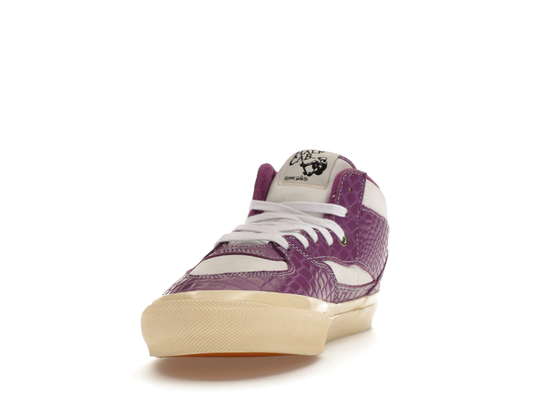 Vue 12 de Vans Skate Half Cab Carpet Company Violet