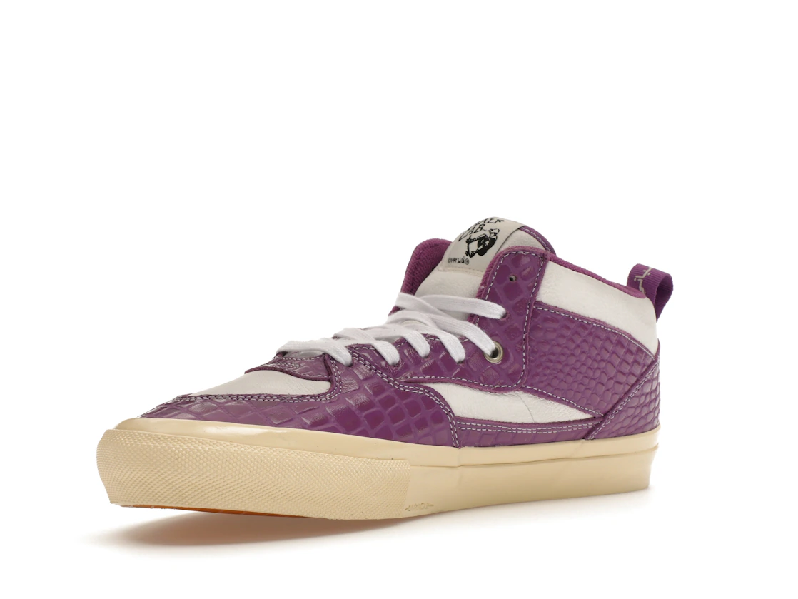 Vue 15 de Vans Skate Half Cab Carpet Company Violet
