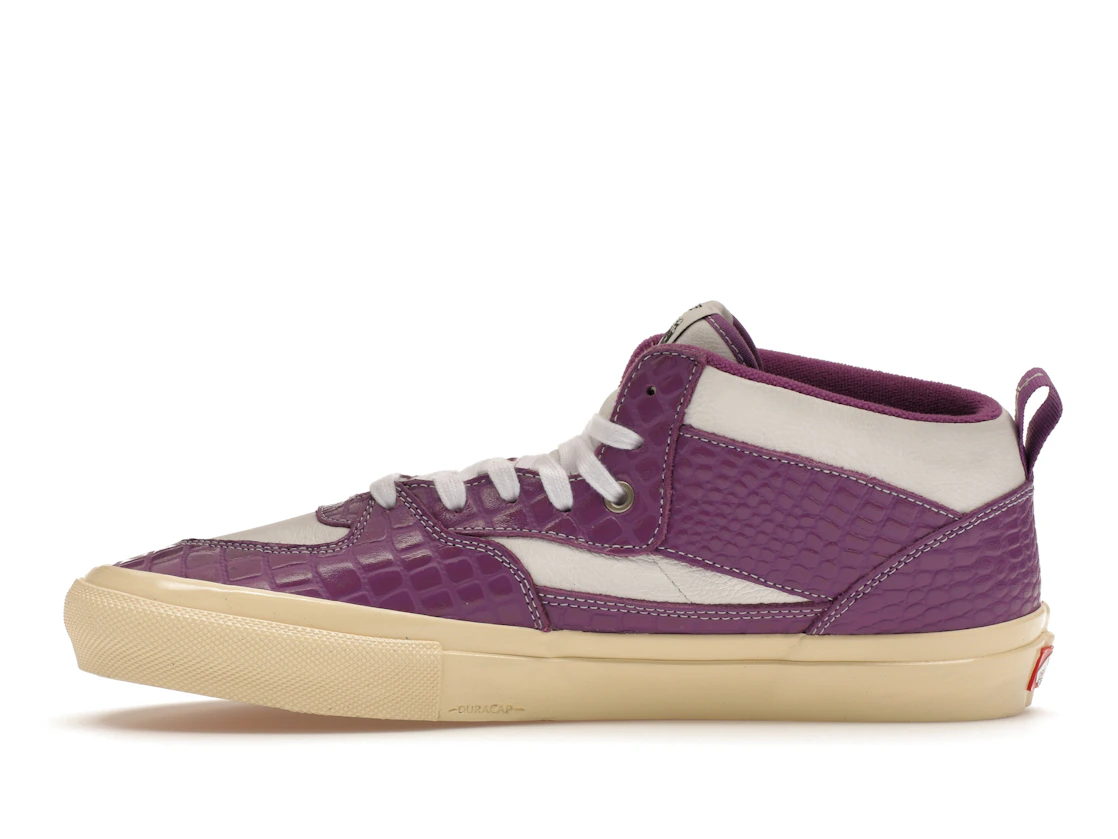 Vue 19 de Vans Skate Half Cab Carpet Company Violet