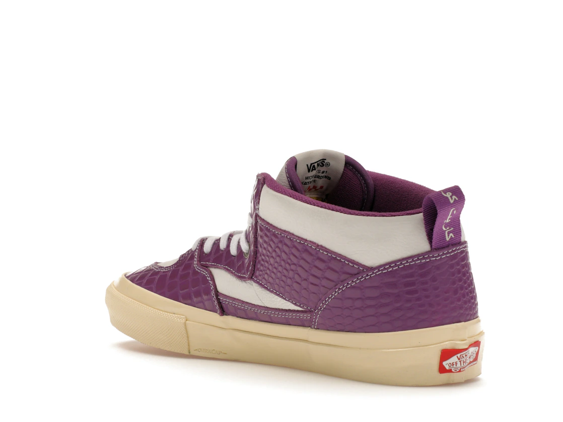 Vue 24 de Vans Skate Half Cab Carpet Company Violet