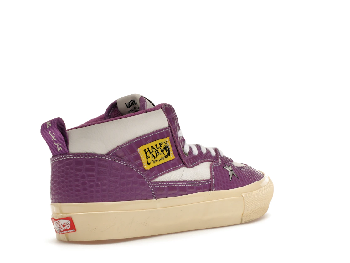 Vue 32 de Vans Skate Half Cab Carpet Company Violet