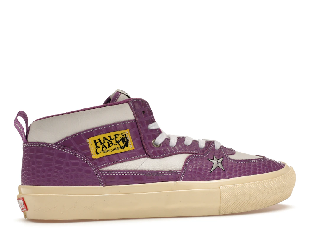 Vue 35 de Vans Skate Half Cab Carpet Company Violet