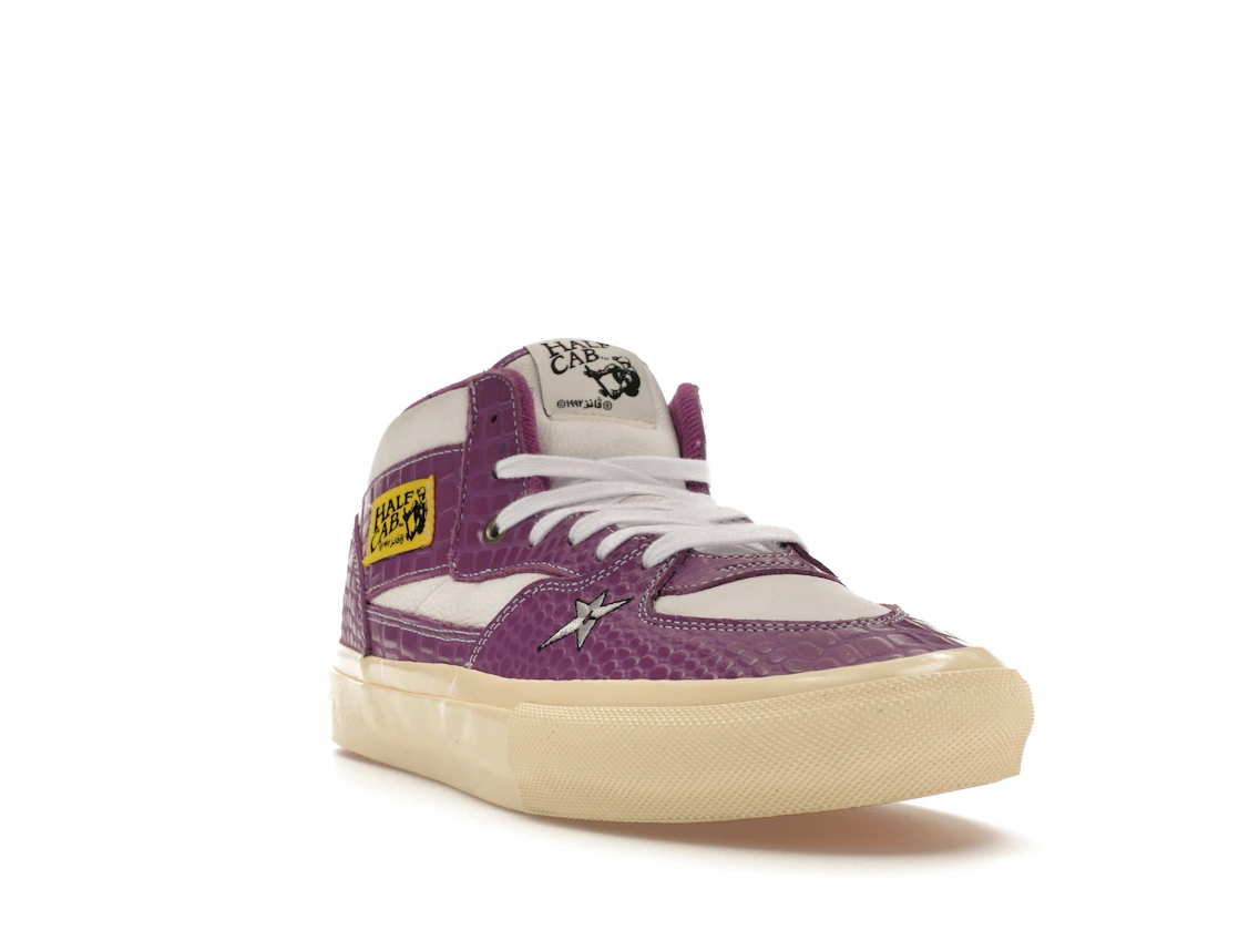 Vue 7 de Vans Skate Half Cab Carpet Company Violet