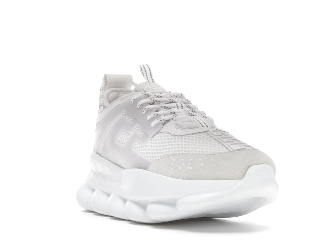 Vue 7 de Versace Chain Reaction White Mesh Rubber Suede