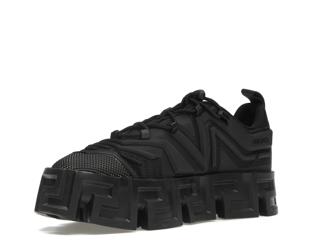 Vue 15 de Versace Greca Labyrinth Lace-up Sneaker Black