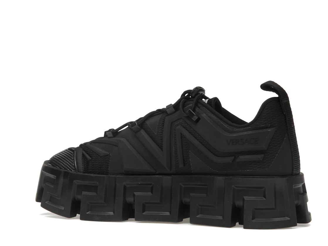 Vue 22 de Versace Greca Labyrinth Lace-up Sneaker Black