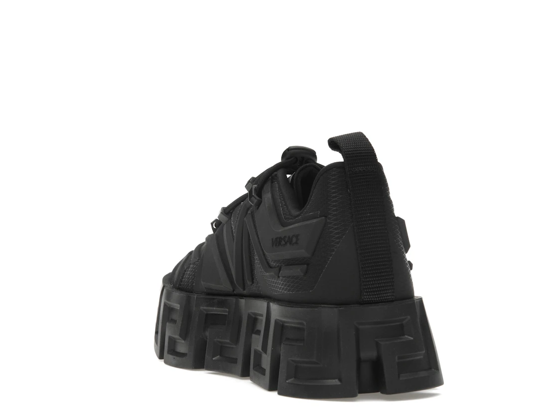 Vue 26 de Versace Greca Labyrinth Lace-up Sneaker Black