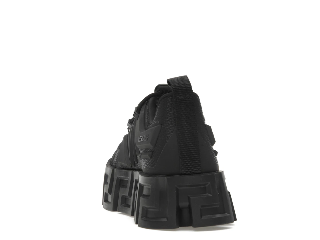 Vue 27 de Versace Greca Labyrinth Lace-up Sneaker Black