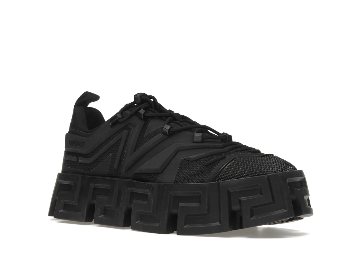 Vue 5 de Versace Greca Labyrinth Lace-up Sneaker Black