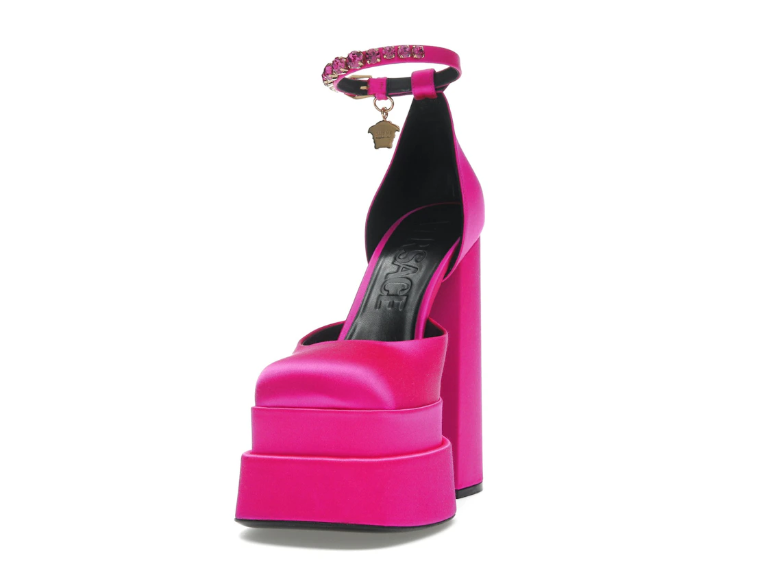 Vue 12 de Versace Medusa Aevitas 155mm Platform Pumps Deep Fuschia