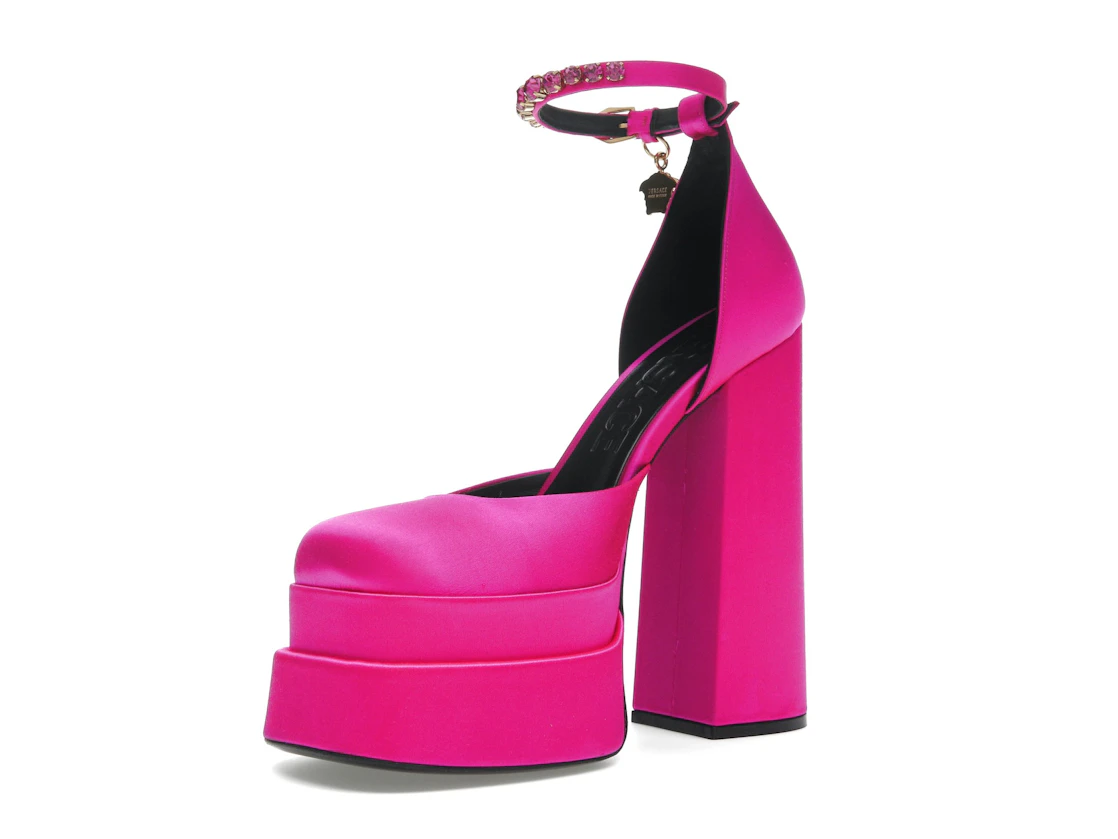 Vue 15 de Versace Medusa Aevitas 155mm Platform Pumps Deep Fuschia