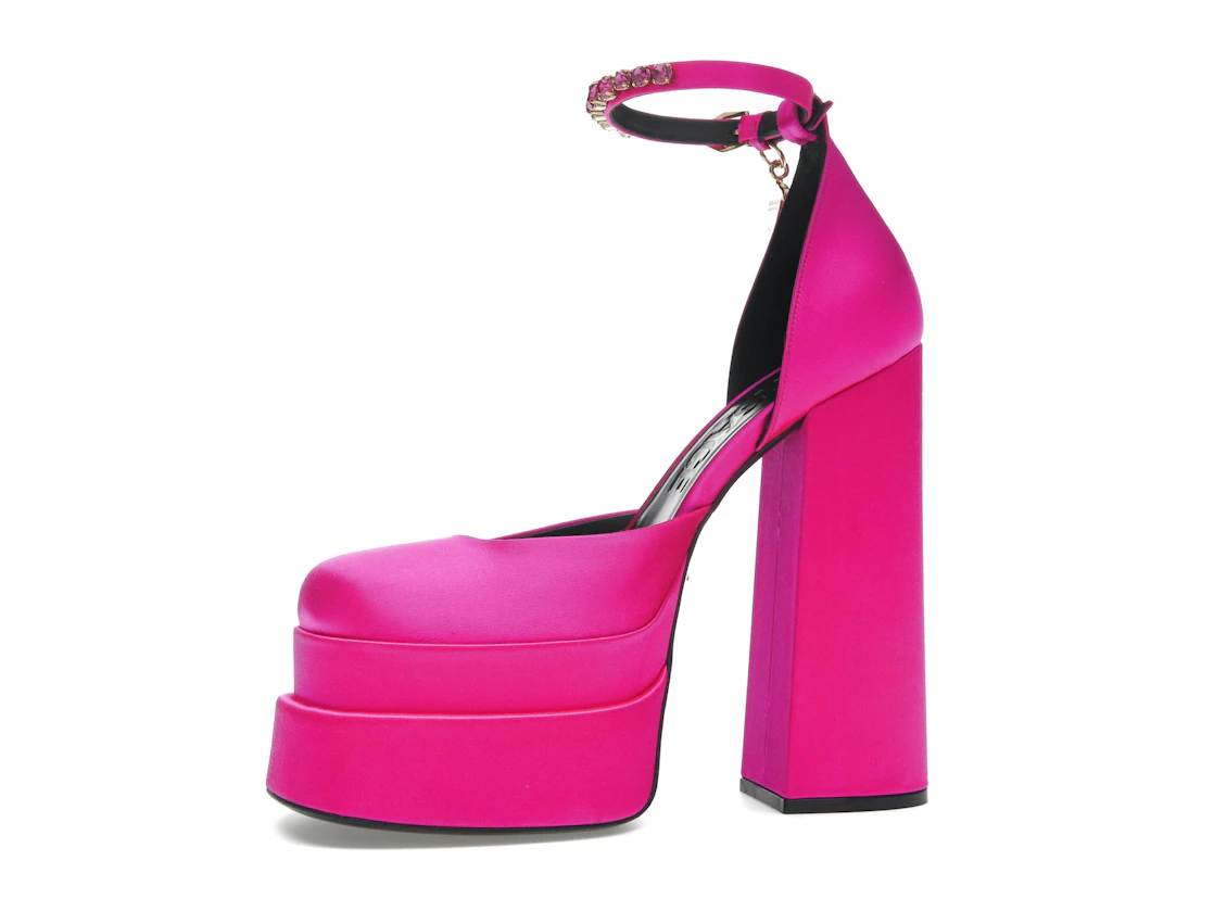 Vue 17 de Versace Medusa Aevitas 155mm Platform Pumps Deep Fuschia