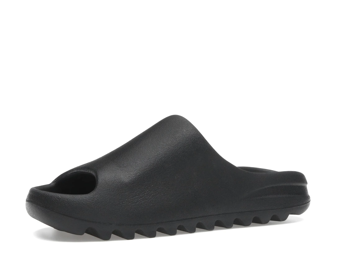 Vue 16 de YZY YS-01 Black