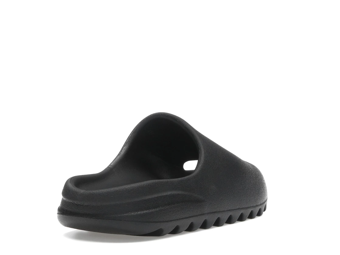 Vue 31 de YZY YS-01 Black