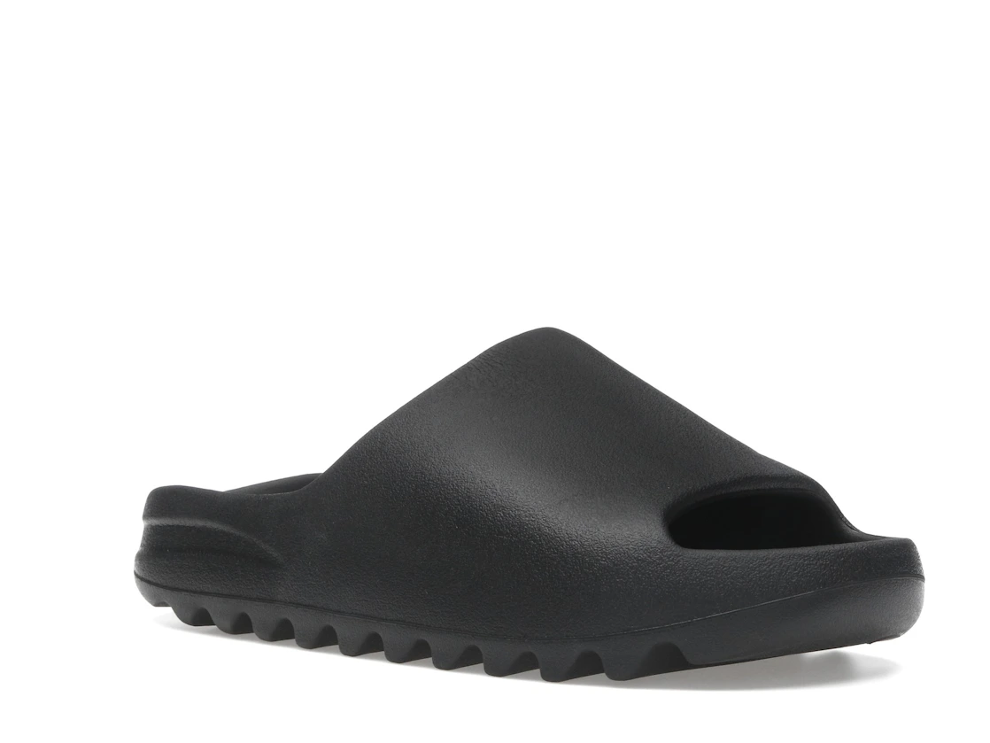 Vue 5 de YZY YS-01 Black