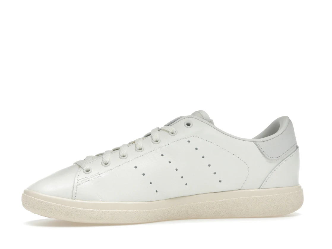 Vue 17 de adidas A. Aspden SPZL White Off White