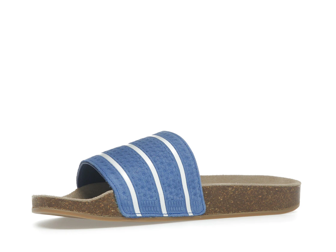 Vue 16 de adidas Adilette Slides Royal Blue Core White Gum