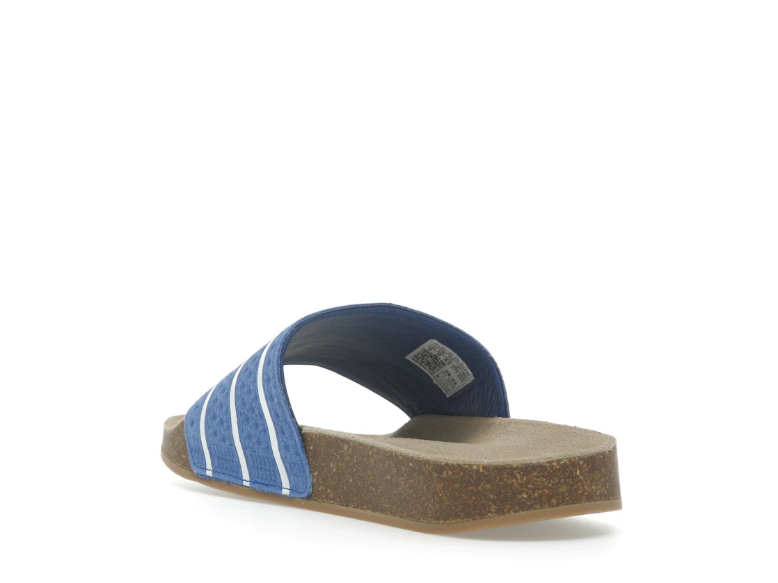 Vue 25 de adidas Adilette Slides Royal Blue Core White Gum