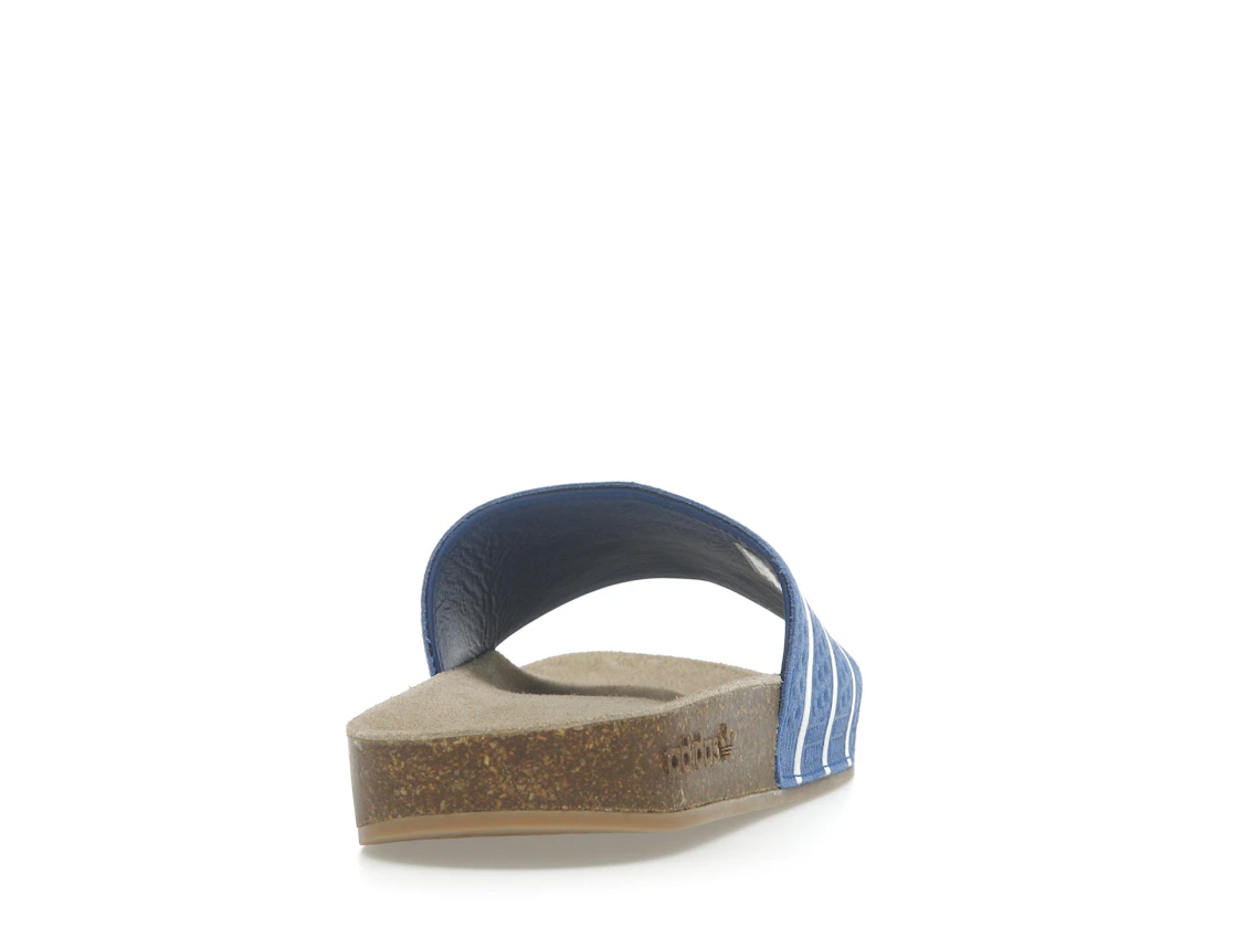 Vue 29 de adidas Adilette Slides Royal Blue Core White Gum