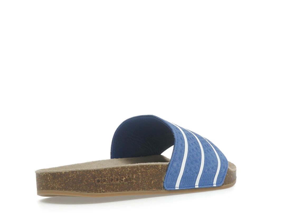Vue 32 de adidas Adilette Slides Royal Blue Core White Gum