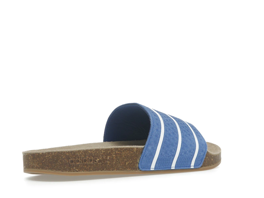 Vue 33 de adidas Adilette Slides Royal Blue Core White Gum
