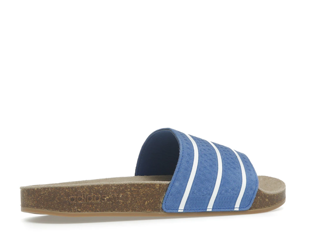 Vue 34 de adidas Adilette Slides Royal Blue Core White Gum