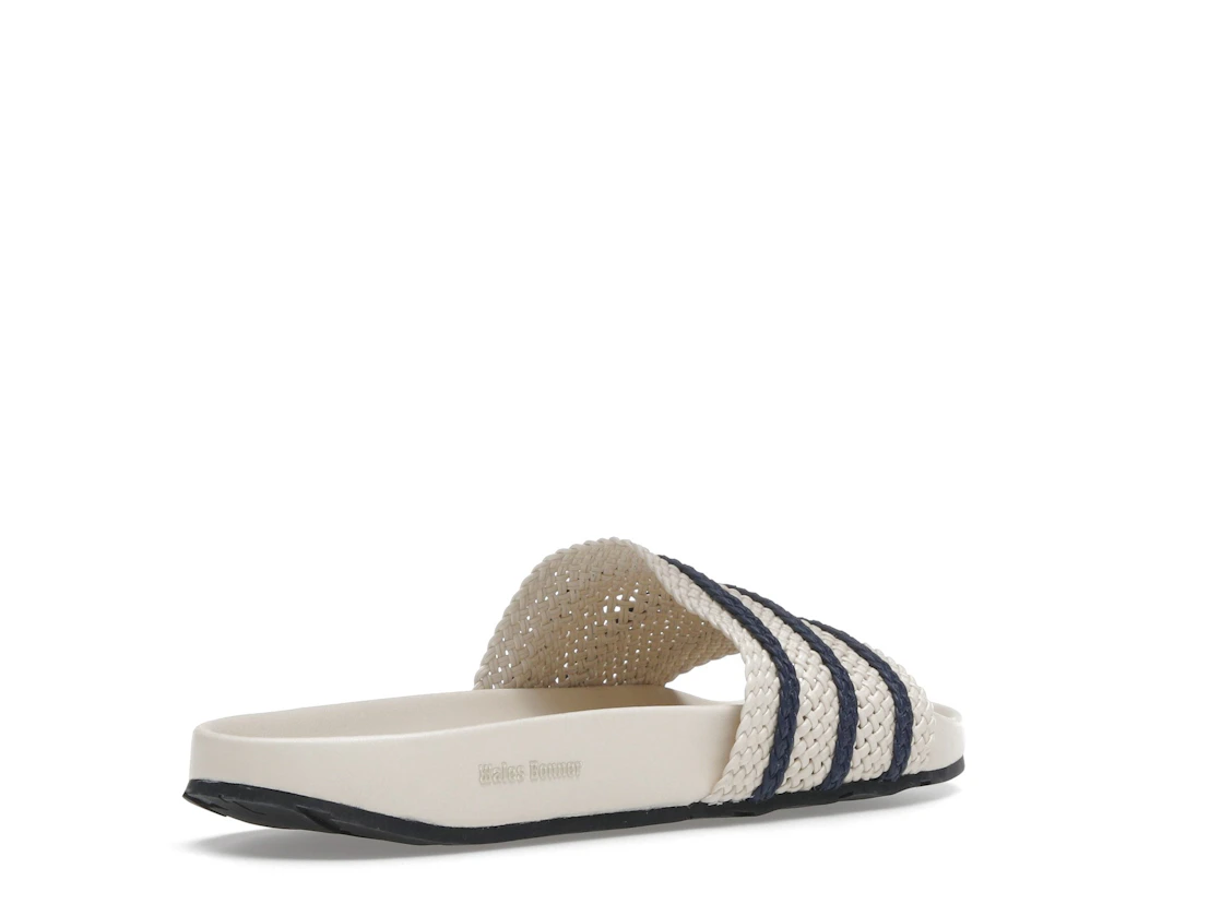 Vue 32 de adidas Adilette Slides Wales Bonner Wonder White