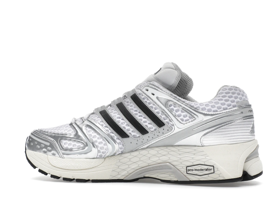 Vue 21 de adidas Adistar Control 5 Silver Metallic Black