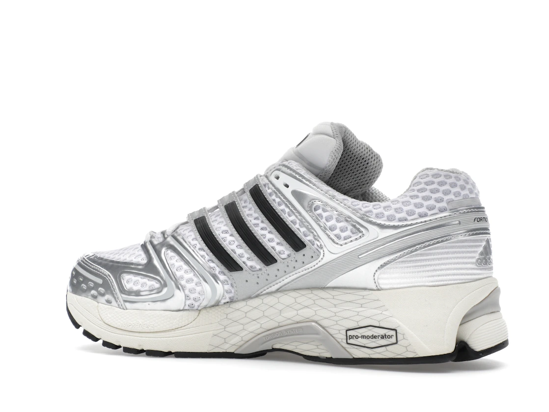 Vue 22 de adidas Adistar Control 5 Silver Metallic Black