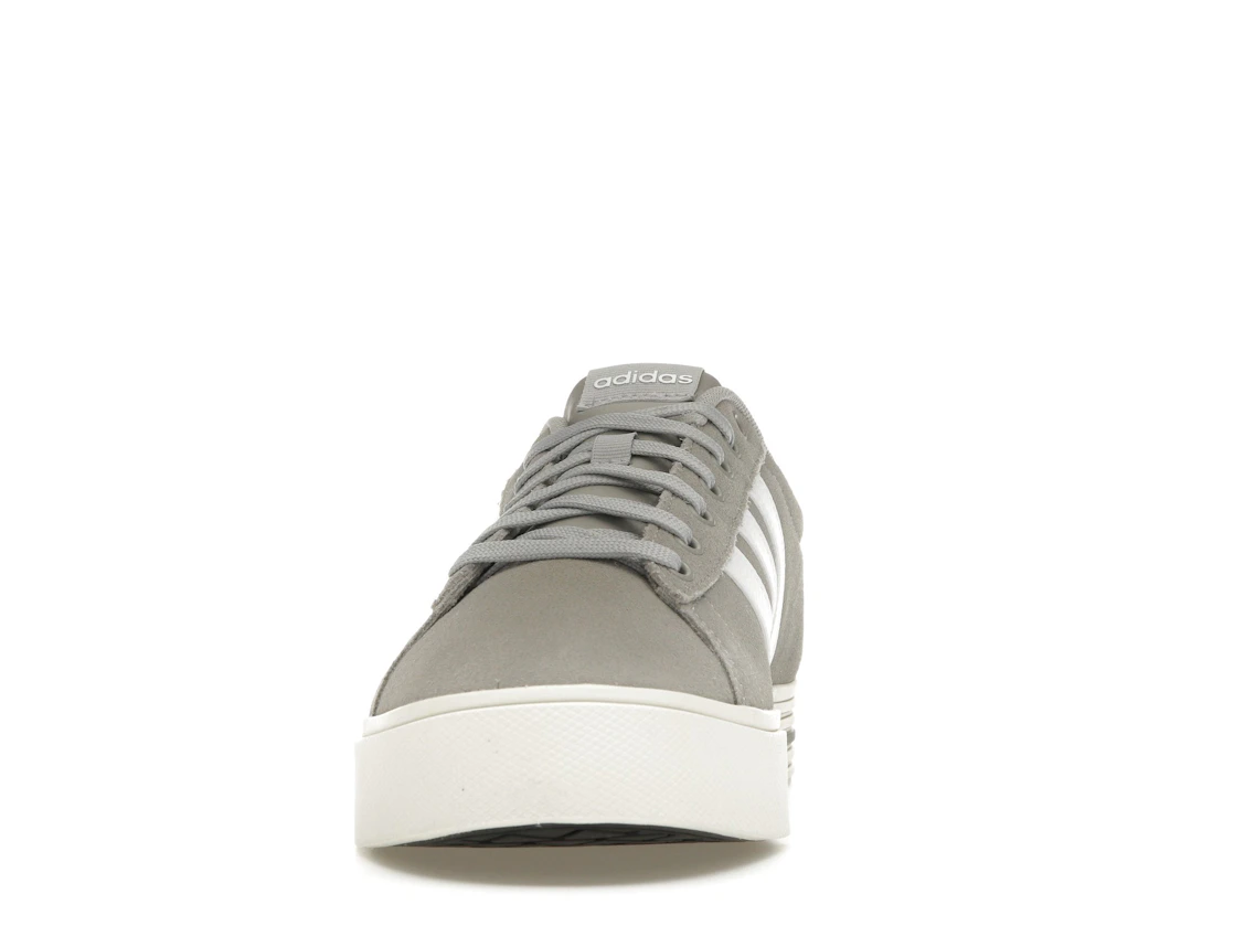 Vue 11 de adidas Daily 4.0 Grey Cloud White Off White