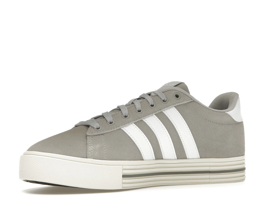 Vue 16 de adidas Daily 4.0 Grey Cloud White Off White