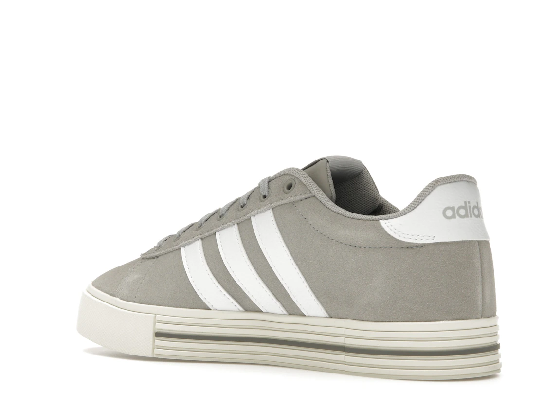 Vue 23 de adidas Daily 4.0 Grey Cloud White Off White