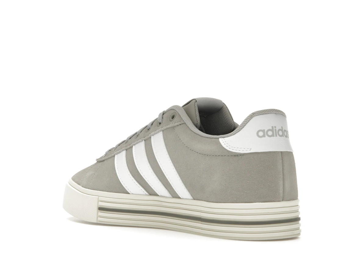 Vue 24 de adidas Daily 4.0 Grey Cloud White Off White