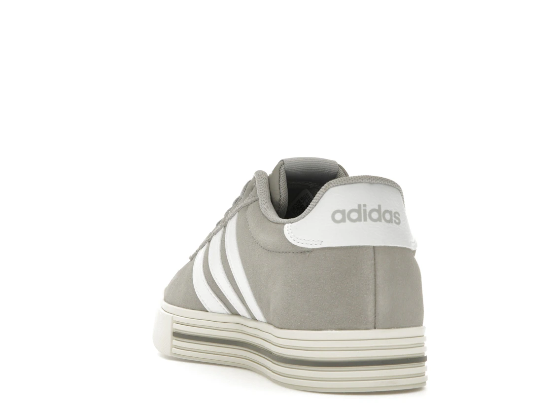 Vue 26 de adidas Daily 4.0 Grey Cloud White Off White