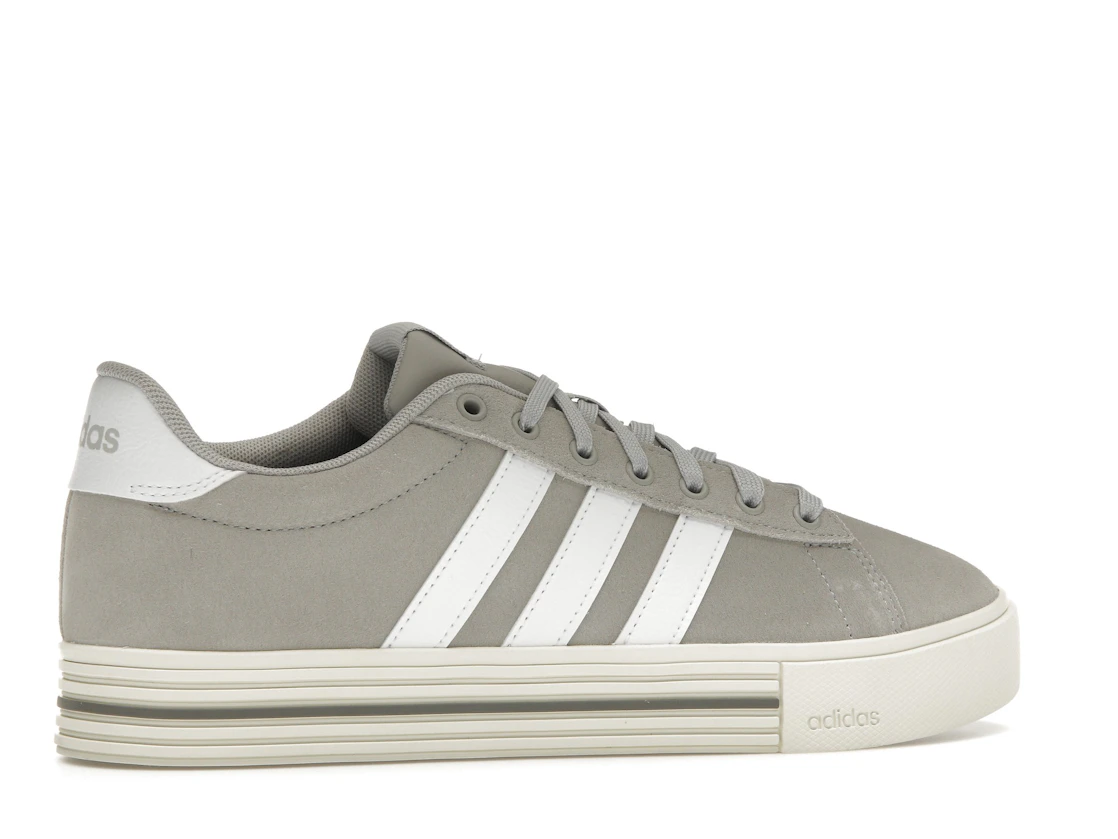 Vue 35 de adidas Daily 4.0 Grey Cloud White Off White