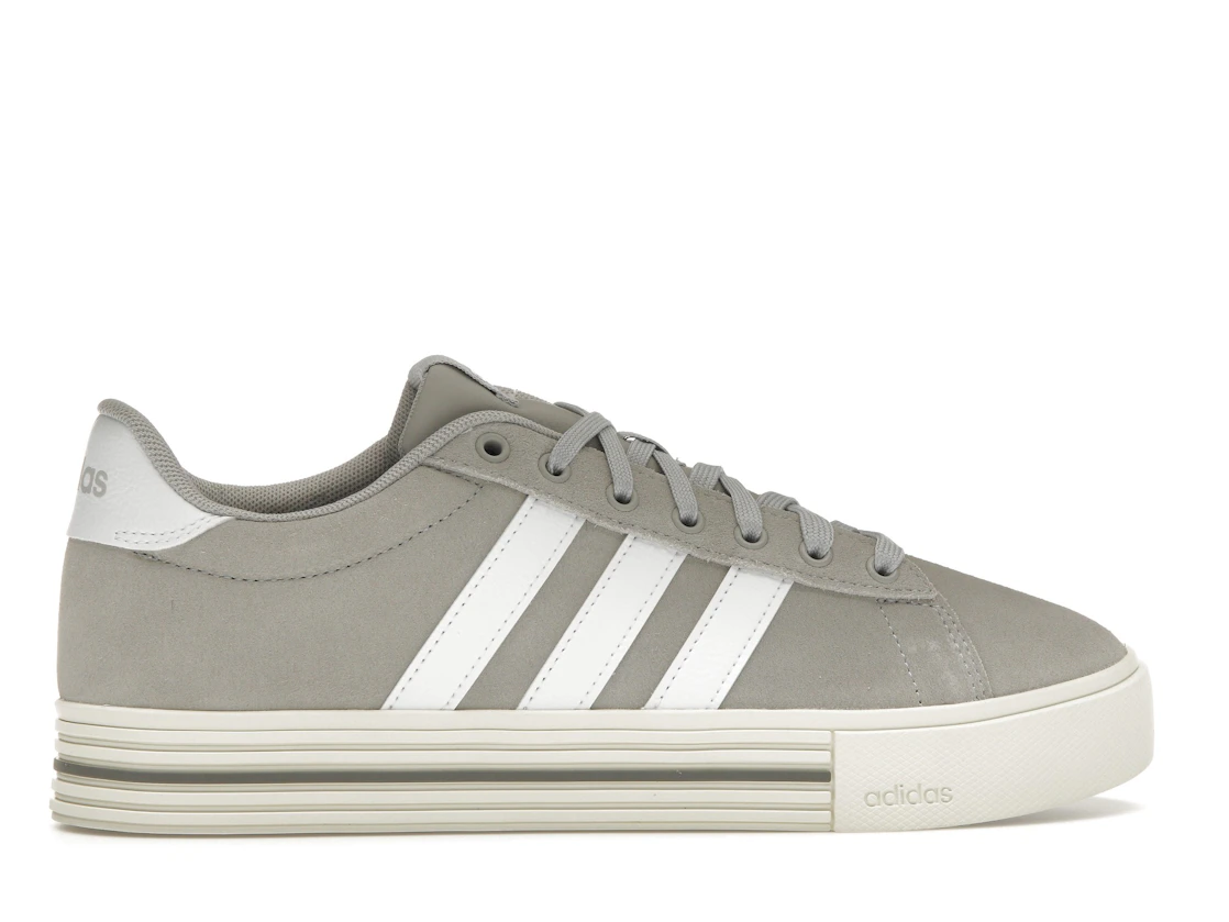 Vue 36 de adidas Daily 4.0 Grey Cloud White Off White