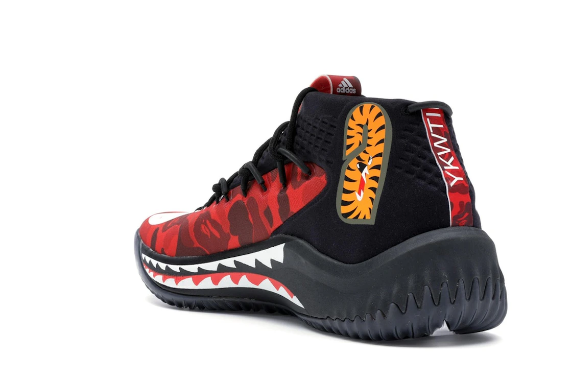 Vue 25 de adidas Dame 4 A Bathing Ape Red