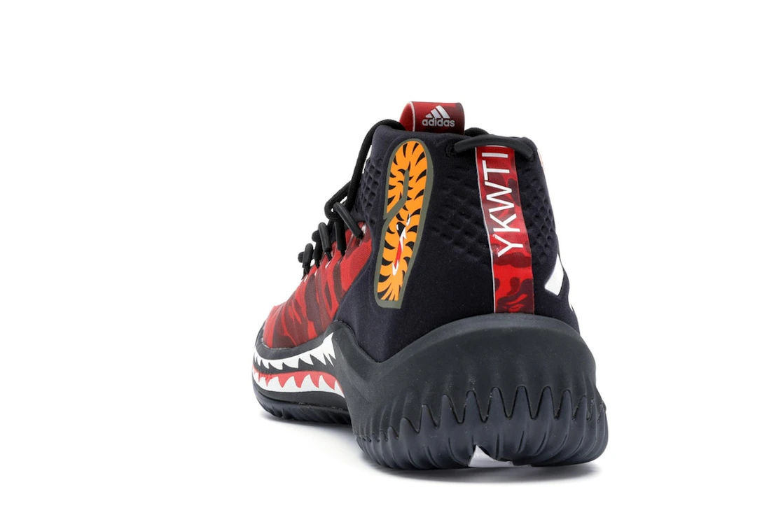 Vue 27 de adidas Dame 4 A Bathing Ape Red