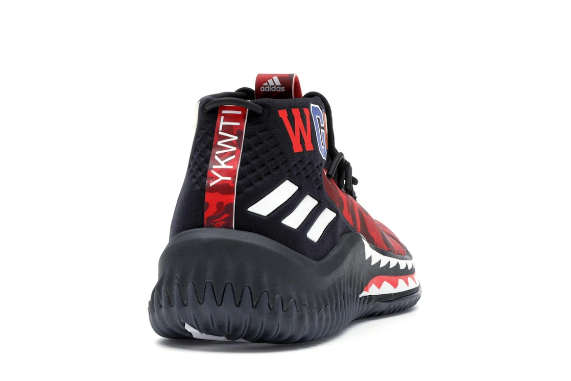 Vue 30 de adidas Dame 4 A Bathing Ape Red