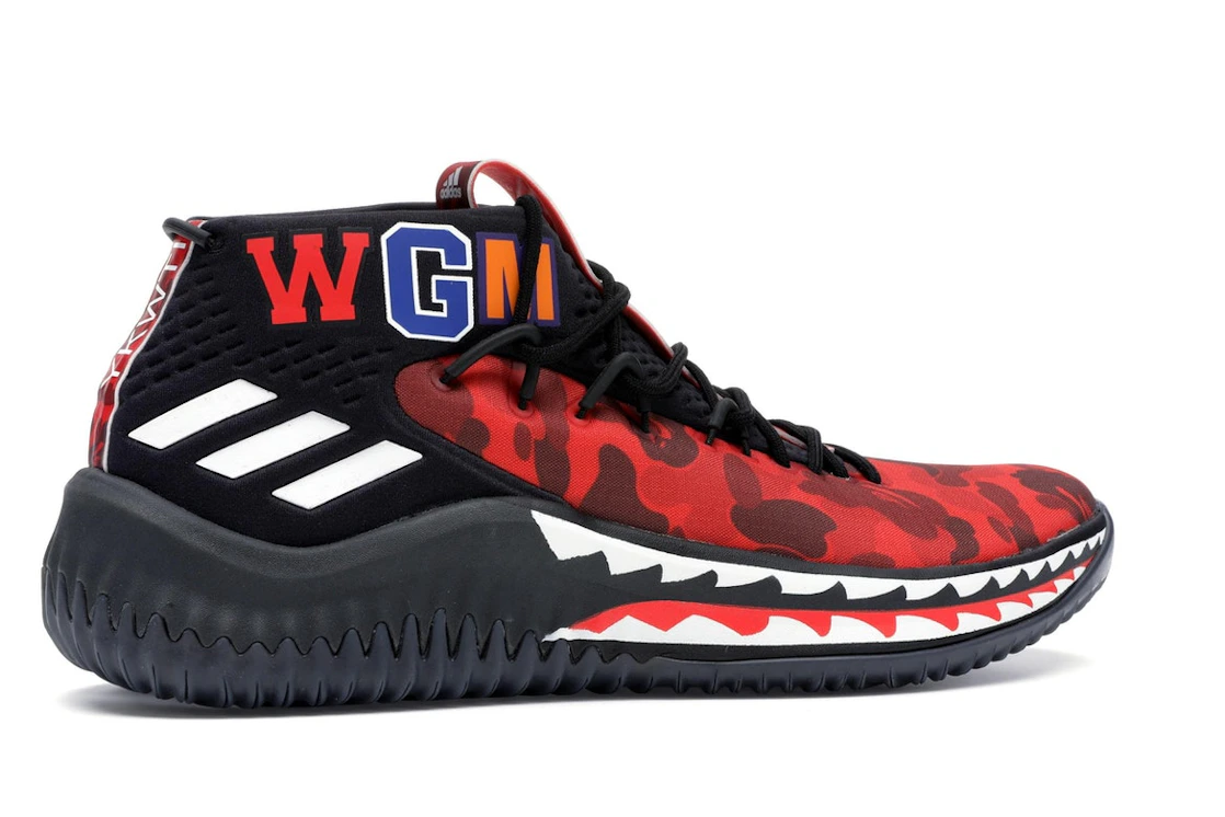 Vue 35 de adidas Dame 4 A Bathing Ape Red
