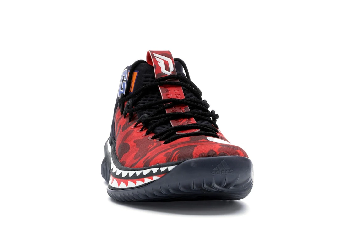 Vue 9 de adidas Dame 4 A Bathing Ape Red