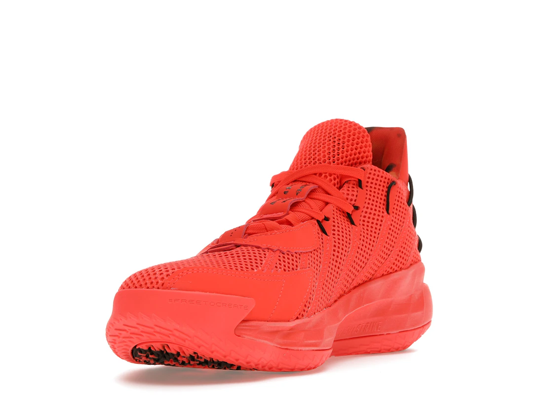 Vue 13 de adidas Dame 7 Fire Of Greatness