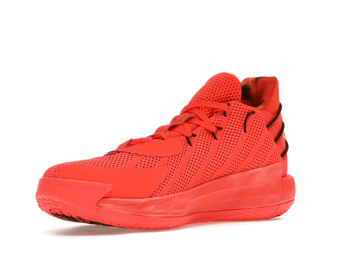 Vue 15 de adidas Dame 7 Fire Of Greatness