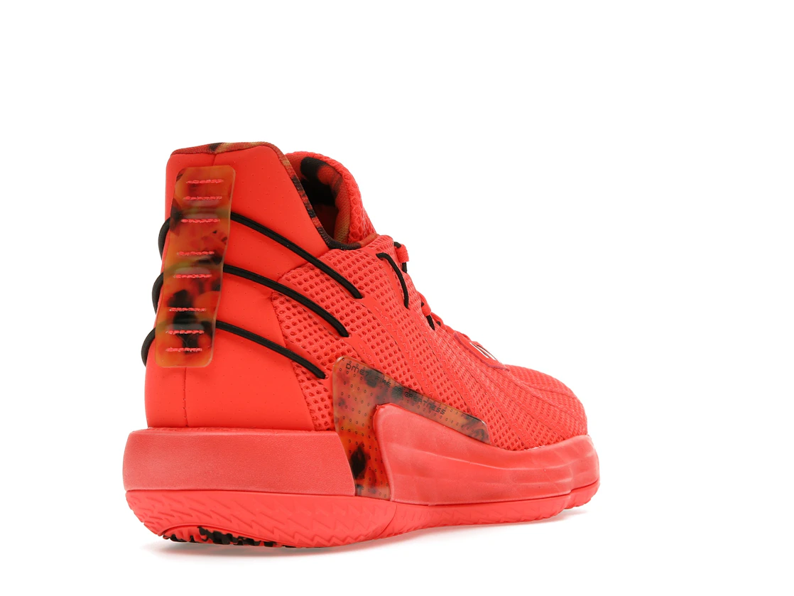 Vue 31 de adidas Dame 7 Fire Of Greatness