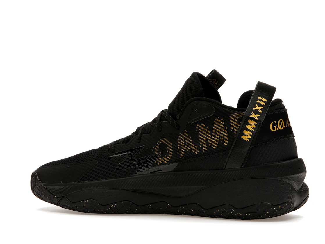 Vue 21 de adidas Dame 8 G.O.A.T. Spirit