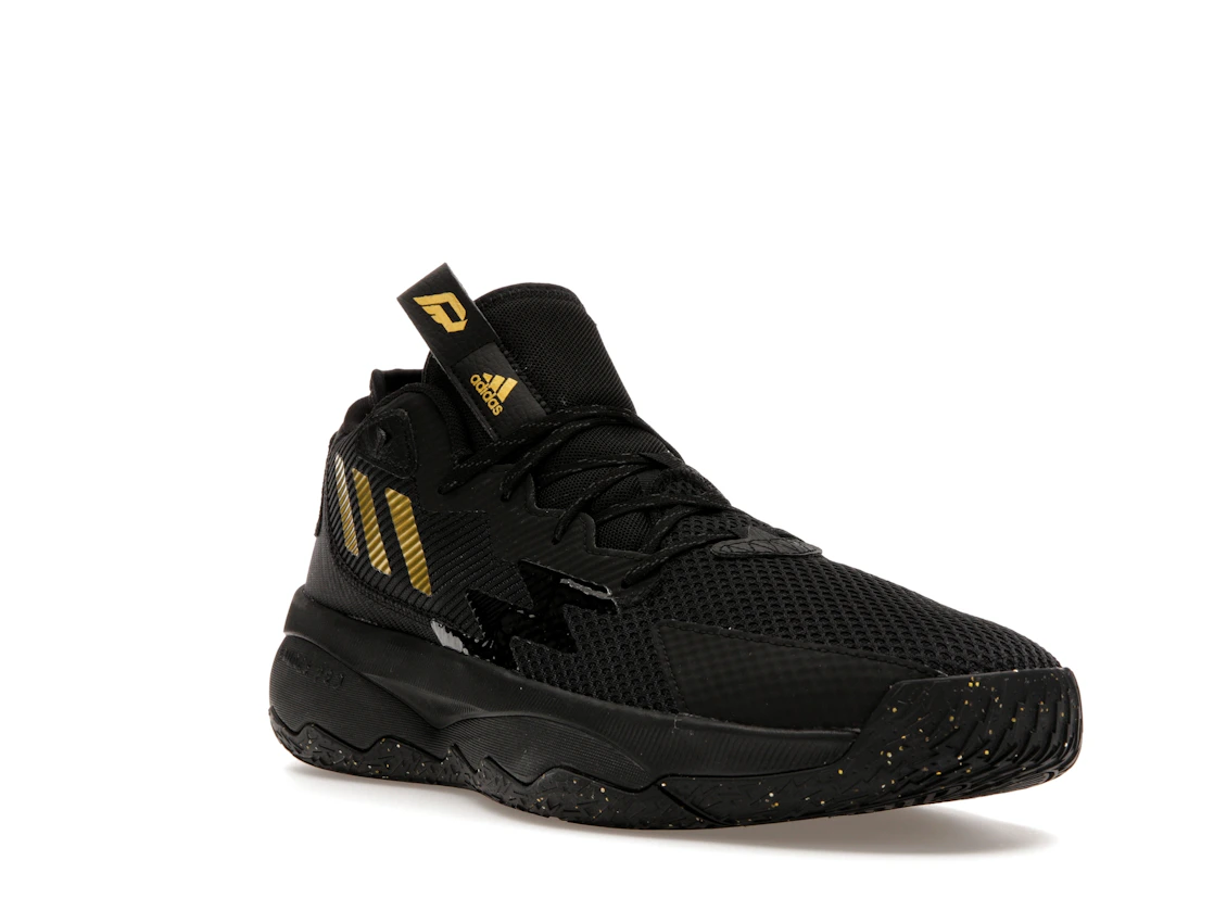 Vue 6 de adidas Dame 8 G.O.A.T. Spirit