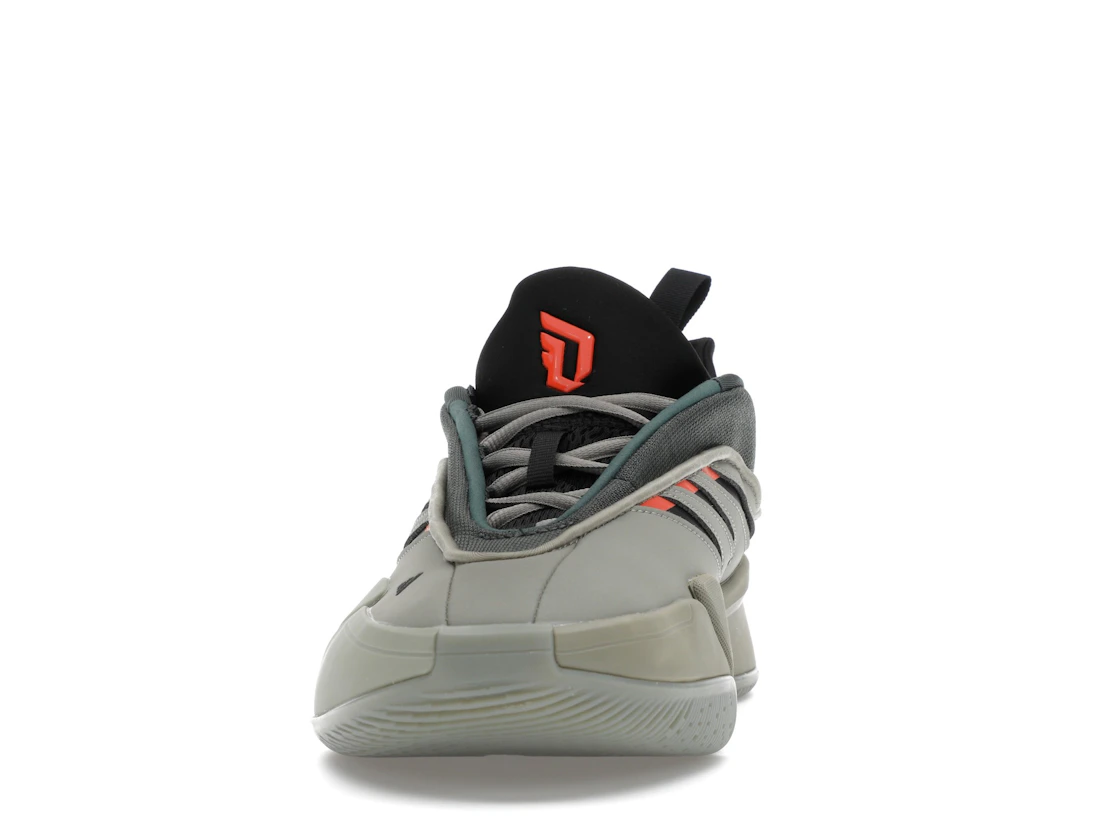 Vue 11 de adidas Dame 9 Silver Pebble